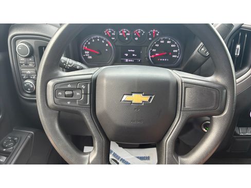 Used 2022 Chevrolet Silverado 1500 Custom AWD/4WD image 22