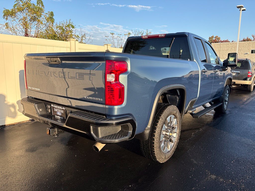 Used 2024 Chevrolet Silverado 2500 Custom w/ Custom Convenience Package AWD/4WD image 3