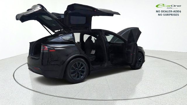 Used 2024 Tesla Model X AWD/4WD image 18