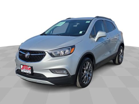 Used 2020 Buick Encore Sport Touring w/ Safety Package FWD image 4