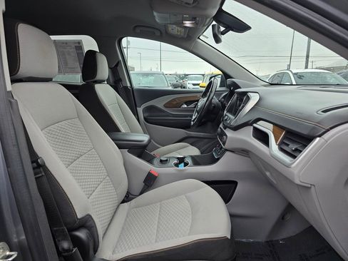 Used 2018 GMC Terrain SLE image 12