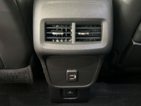 Used 2023 GMC Terrain Denali AWD/4WD image 24