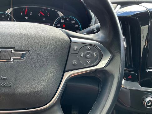 Certified 2023 Chevrolet Traverse RS FWD image 19