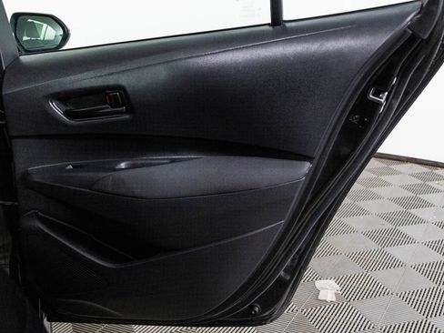 Used 2023 Toyota Corolla LE image 35