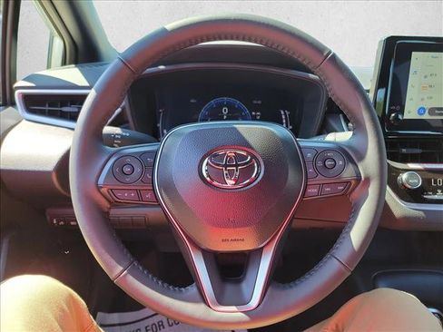 Used 2026 Toyota Corolla SE FWD image 15