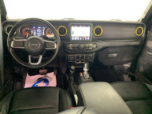 Used 2020 Jeep Gladiator Overland AWD/4WD image 28