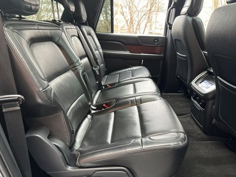 Used 2024 Lincoln Navigator L 4WD image 34