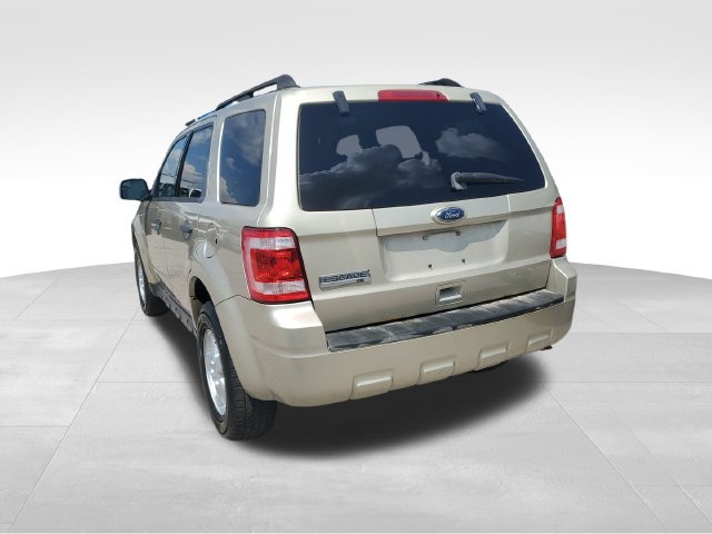 Used 2010 Ford Escape XLT FWD image 6