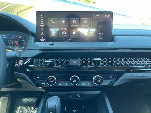New 2026 Honda Accord EX-L image 23