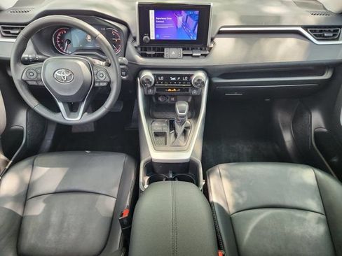 Used 2024 Toyota RAV4 XLE Premium FWD image 28