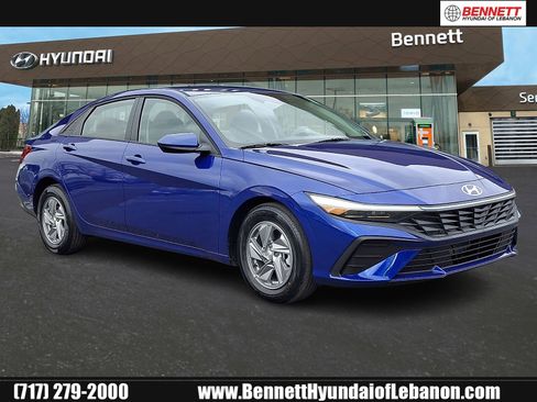New 2026 Hyundai Elantra SE image 1