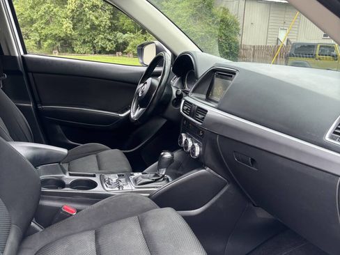 Used 2016 MAZDA CX-5 Touring w/ Bose/Moonroof Package image 4