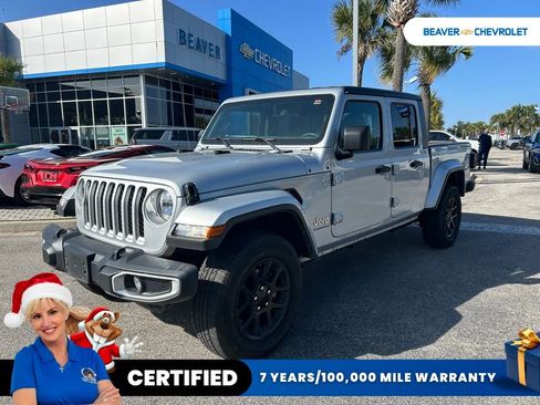 Used 2023 Jeep Gladiator Overland image 1