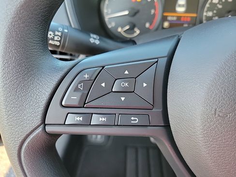 New 2025 Nissan Altima 2.5 S image 29