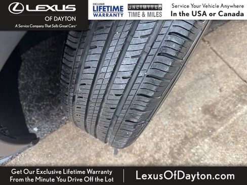 Used 2023 Honda HR-V LX image 9