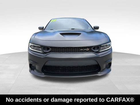 Used 2022 Dodge Charger Scat Pack w/ Plus Group RWD image 2