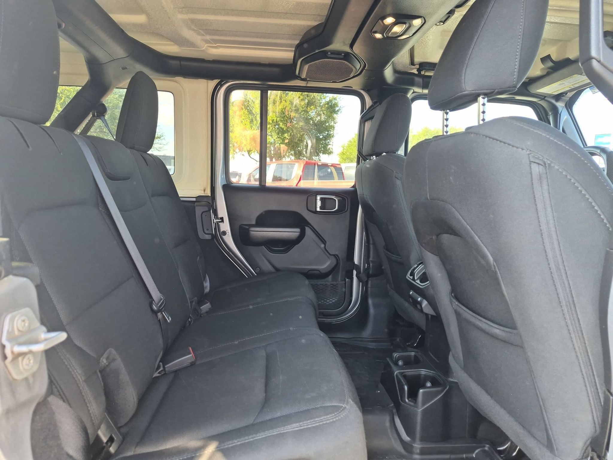 Used 2020 Jeep Wrangler Unlimited Sport S AWD/4WD image 26