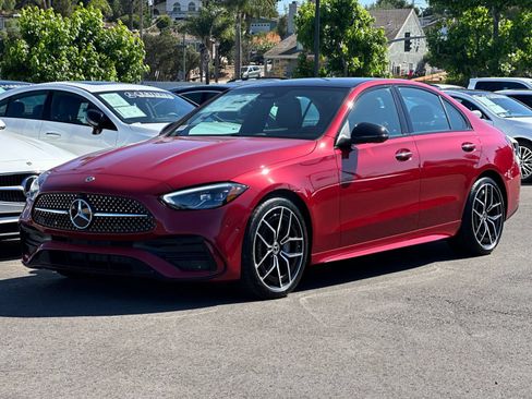 Used 2025 Mercedes-Benz C 300 4MATIC Sedan image 7