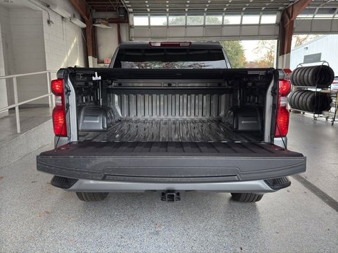 New 2026 Chevrolet Silverado 1500 Custom image 7