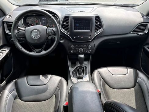 Used 2019 Jeep Cherokee Latitude Plus image 21