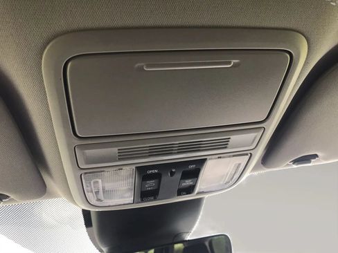 Used 2022 Honda Odyssey EX-L image 30