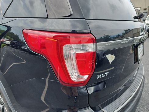 Used 2019 Ford Explorer XLT w/ Equipment Group 202A FWD image 37