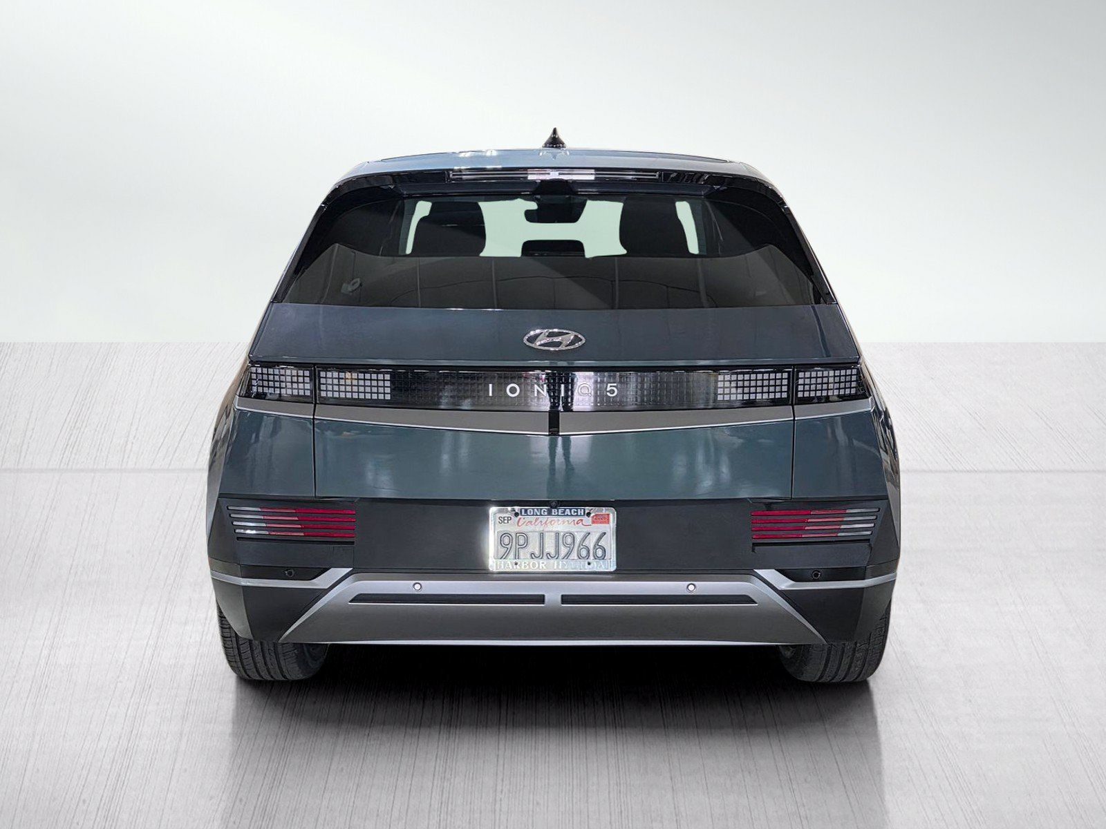Used 2024 Hyundai Ioniq 5 SEL RWD image 6