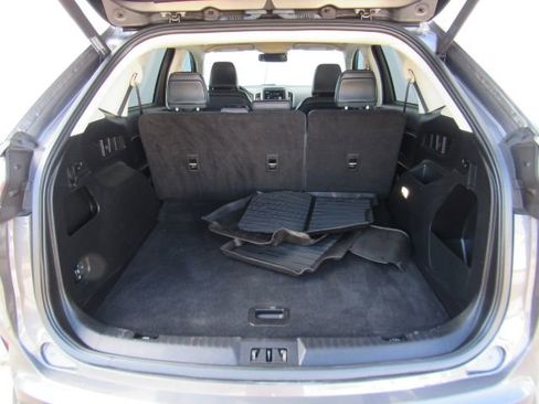 Used 2022 Ford Edge SEL w/ Sport Appearance Package image 25