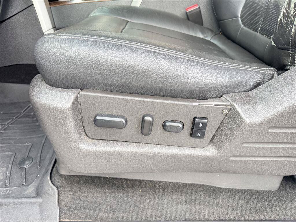 Used 2013 Ford F150 Lariat w/ Luxury Equipment Group AWD/4WD image 11