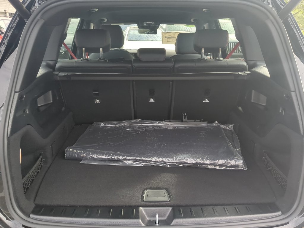 Certified 2024 Mercedes-Benz GLB 35 AMG 4MATIC image 10