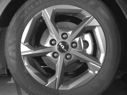 Used 2025 Kia K4 LXS image 13