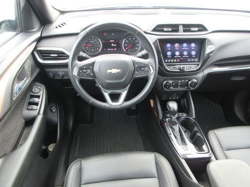Used 2022 Chevrolet TrailBlazer ACTIV w/ Sun and Liftgate Package image 16