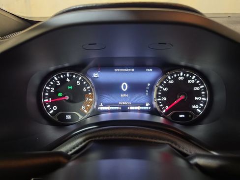 Used 2023 Jeep Renegade Trailhawk AWD/4WD image 10