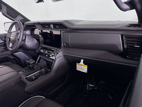 New 2026 GMC Sierra 1500 AT4X AWD/4WD image 24