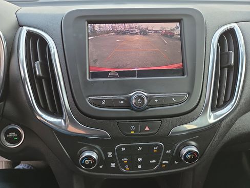 Used 2024 Chevrolet Equinox LT image 26