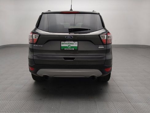 Used 2018 Ford Escape SEL image 3