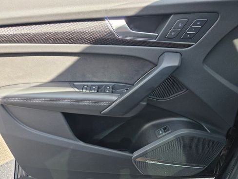 Used 2023 Audi SQ5 Premium Plus w/ Premium Plus Package image 25