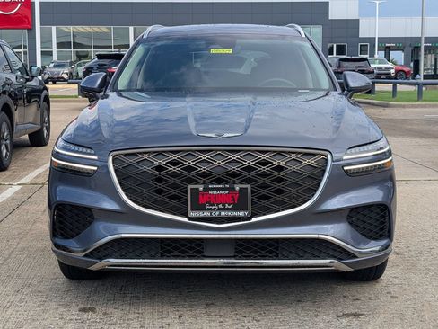Used 2026 Genesis GV70 2.5T AWD/4WD image 6