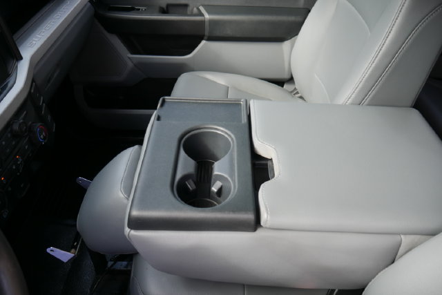 Used 2023 Ford F250 XL w/ F-250 >10K GVWR Package AWD/4WD image 22