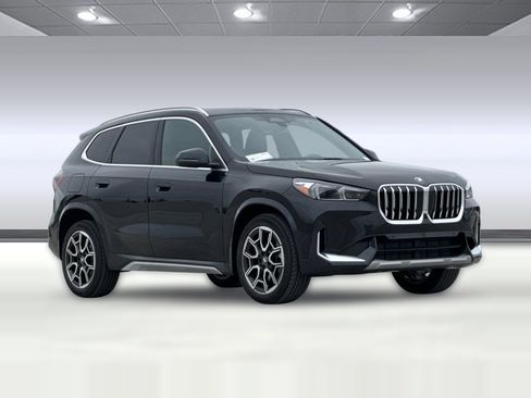 New 2026 BMW X1 xDrive28i w/ Technology Package AWD/4WD image 7