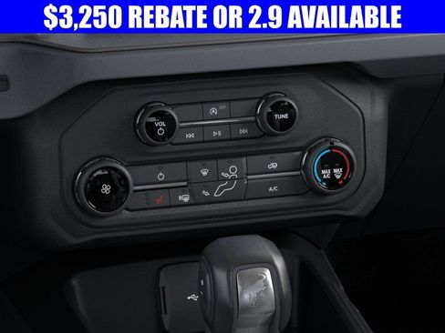 New 2025 Ford Bronco 4-Door image 16