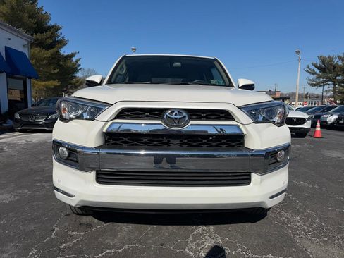 Used 2016 Toyota 4Runner Limited image 2