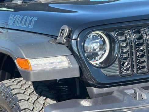 Used 2025 Jeep Wrangler Unlimited Sport S 4xe AWD/4WD image 37