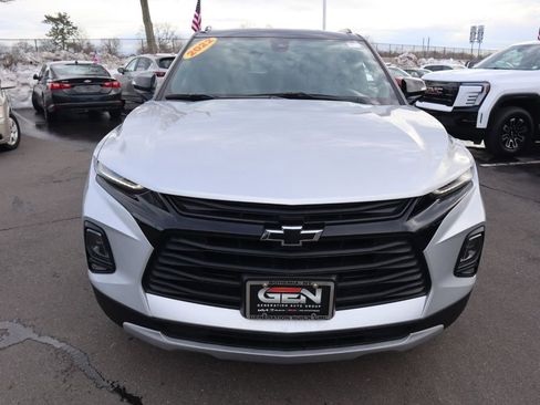 Used 2022 Chevrolet Blazer LT image 3