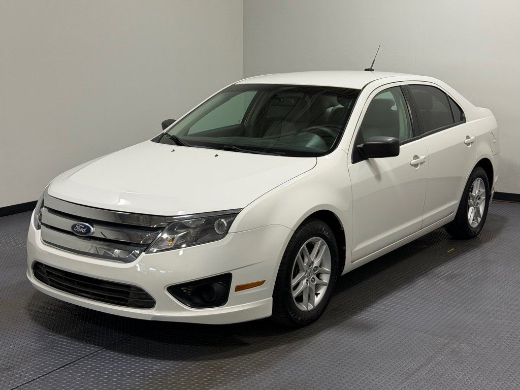 Used 2011 Ford Fusion S FWD image 1