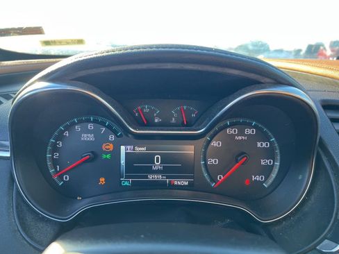 Used 2015 Chevrolet Impala LTZ image 12