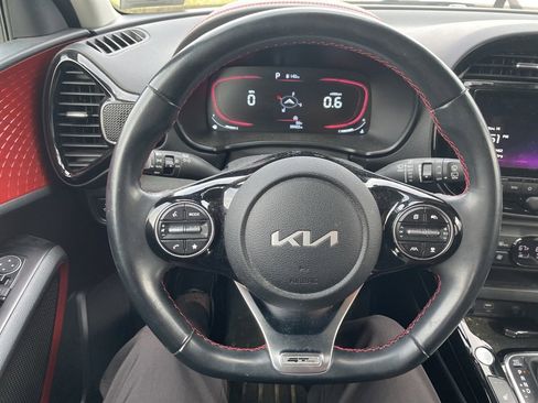 Used 2023 Kia Soul GT-Line w/ GT-Line Technology Package image 16