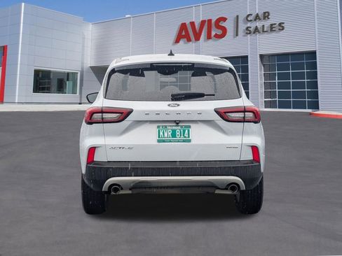 Used 2025 Ford Escape Active AWD/4WD image 5