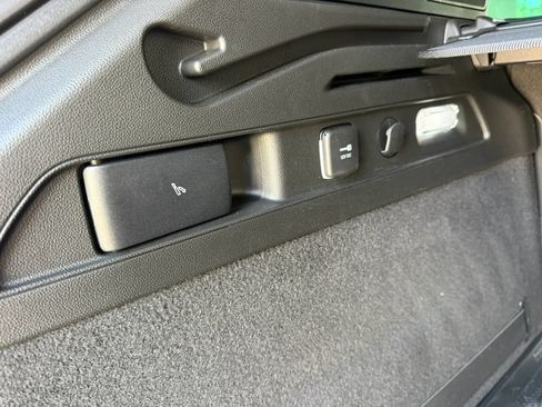 Used 2023 Maserati Grecale GT AWD/4WD image 37