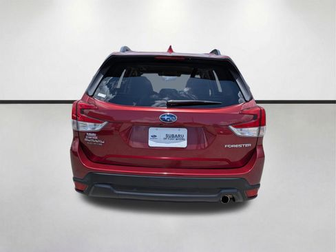 Used 2020 Subaru Forester Limited AWD/4WD image 5